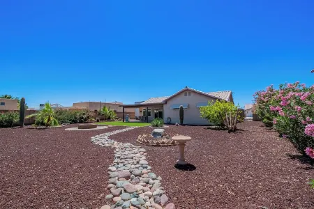 Comfortable Desert Get-Away