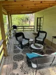 Cozy Cottage in Rayburn Country-Pet Friendly-King Suite/Pool Table! Sleeps 10