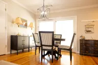 Beautiful 4 Bed 3 Bath Renovated Furnished House S Hsv  2 Car Garage Non Smoking Hotel a Madison County