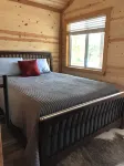 Sunset Hillside Cabin Staycation on Horse Farm - Pet Friendly D