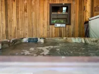 Crazy Horse is a charming Broken Bow Cabin with all the Amenities. Hotels in Broken Bow