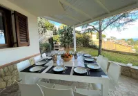 VILLA BY THE SEA WITH SPAGHETTI WELCOME