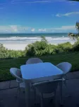 Gorgeous OCEANFRONT 2 bedroom condo in Summerhouse