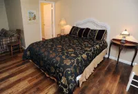 COOL COTTAGE AT 4800 FT  SLEEPS 8. GOOGLE MAP IS NOT CORRECT 10 MILES TO B ROCK