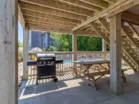 Oceanside Home in Duck, NC, Private Pool & Hot Tub Hotels in Duck