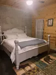 3-bedroom, 2-bathroom lake house on Lewis Smith Lake located in Crane Hill, AL Hotels near Arrowhead RV Resort at Smith Lake, Crane Hill AL
