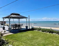 Caseville - Private Beach Front Home Hotels near Sleeper State Park