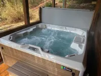 Cozy Cabin w/ great views, and close to Aska hiking trails!- Blue Ridge