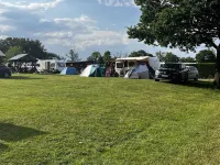 Chalet auf Campingplatz