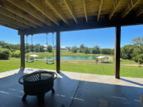 William's Catch at Racoon Springs - 16+ Guests 瑟西縣酒店