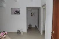 Rosy House - Hospitality