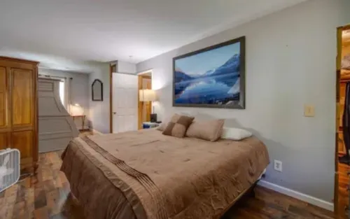 Hidden Gem Falls, The Rainforest Waterfall Retreat with creekside fire pit!!🔥