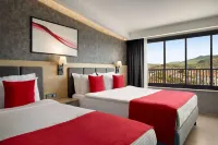 Ramada by Wyndham Dalaman - Balkon