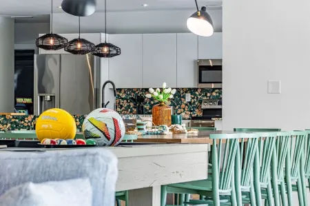 Villa Tation/8BR/Pool HotTub Sauna Basket/Pickle