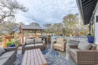New Winter Rates! Large Home & Gorgeous Vineyard Views & Private Pool & Hot Tub - Private Pool