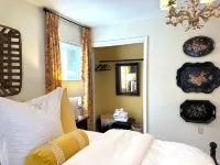 Lewisburg’s Southern Bell, a charming bungalow with a Southern feel!