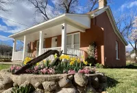 Newly restored historical cottage near Zion National Park