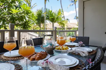 Hula On In to Beach House Chic Style, Click the Video tour below!