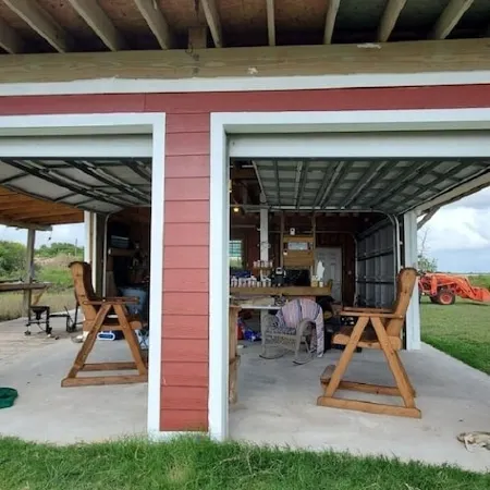 Waterfront Cabin with Amazing Private Fishing Pier and 6 Acres on the bay