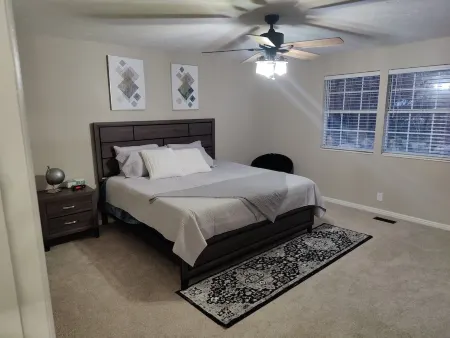 Secluded Canyon retreat with large yard, deer and wildlife near Snowbird & Alta