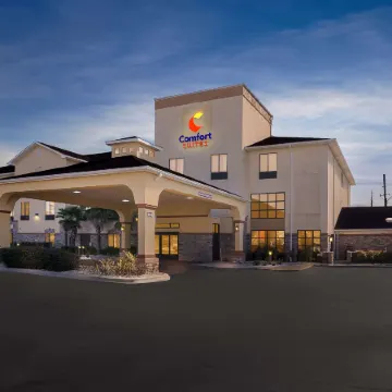 Comfort Suites Panama City Near Tyndall AFB