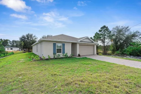 Entire New House with Office Space-WiFi, Near JetBlue Park & RSW Airport!