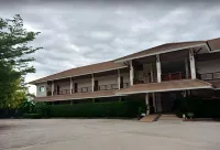 โรงแรม ชดาวิว กาฬสินธุ์