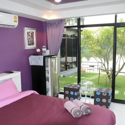 Rimnamphotharam Resort Hotels near Photharam Hospital