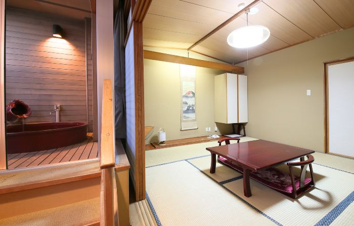 Senami Hamanasuso