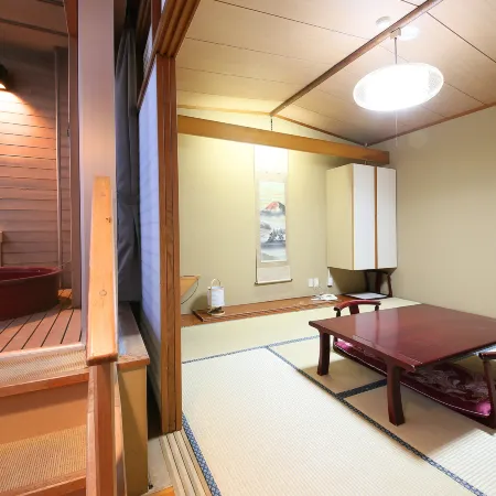Senami Hamanasuso