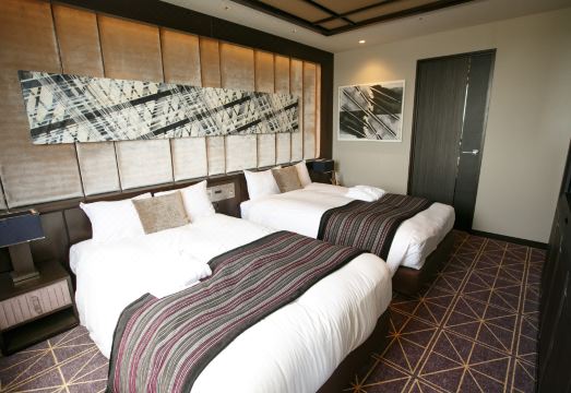 리센트 컬쳐 외경