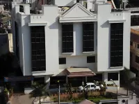 Hotel Ambaji International Hôtels à : Galtare