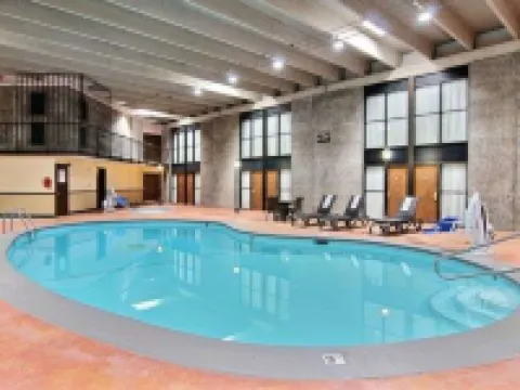 Quality Inn Thief River Falls Hotels in Pennington County