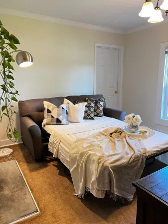 Remodeled historic house, near Pageland, with WI-FI and parking FREE