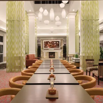 Hilton Garden Inn Akron-Canton Airport