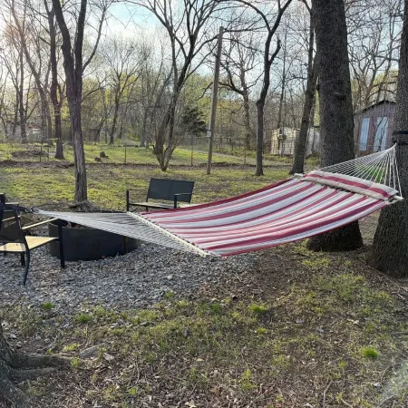 Fisherman's Flat Cozy 3-bedroom cabin short walk to water at Cypress Cove