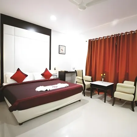 Landmark Hotel