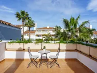 Cortijo del Mar - La Perla.