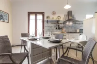EXCLUSIVE APARTMENT WITH SWIMMING POOL 4 BEDS Free WIFI