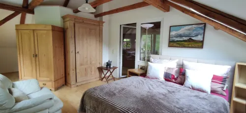 Stylishly furnished apartment in Rathmannsdorf in the Zauketal, allergy sufferers - 3-Star