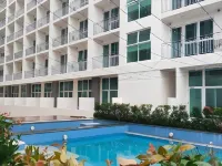 Sotogrande Hotel Baguio - Pools
