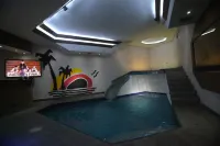 Motel Mediterraneo - ที่มีสระว่ายน้ำ