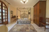 Villa Diana Hotel dekat Natural Reserve Macalube of Aragona