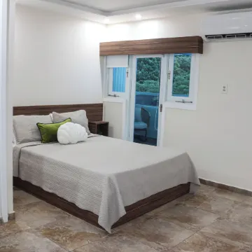 Rooms Boutique by Annie's