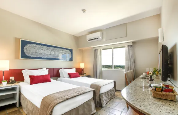 勒西菲卡斯特馬尼布酒店 - 美好旅行