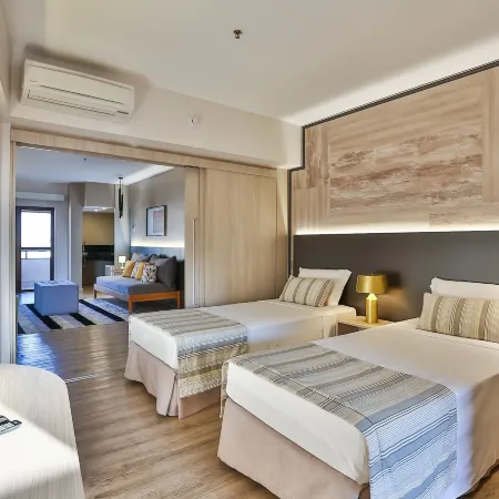 San Marino Suites Hotel by Nobile Отели рядом с достопримечательностью «Торговый центр Mega Moda»