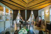 The Old Catskill Game Farm Inn