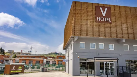 V Hotel in Ancona
