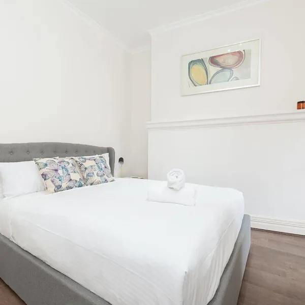 Pension Helios - Housity