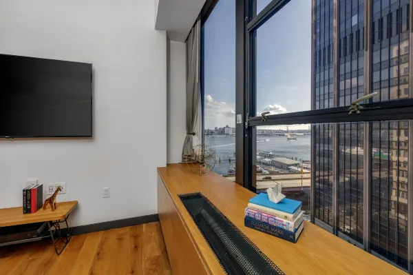View 5 of Placemakr Wall Street